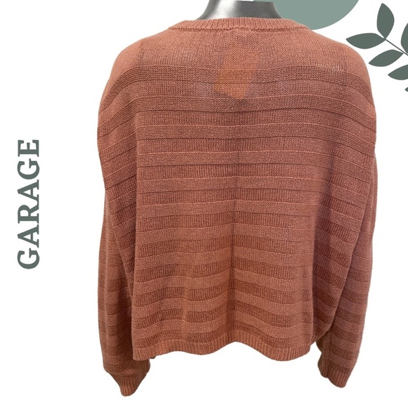 🛍️3/$40 Garage Textured Knit Pullover Sweater Drop Shoulder Rusty Pink Medium - Picture 4 of 7